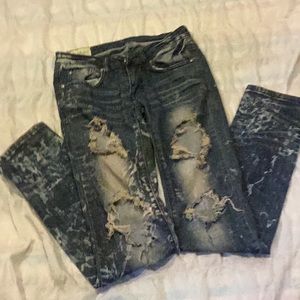 MACHINE NOUVELLE MODE DESTROYED JEANS size 7.